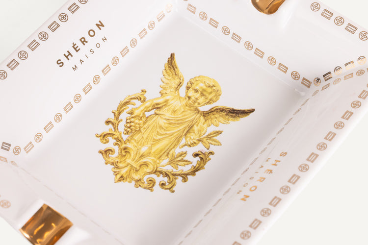 Maison Shéron Ashtray angel detail